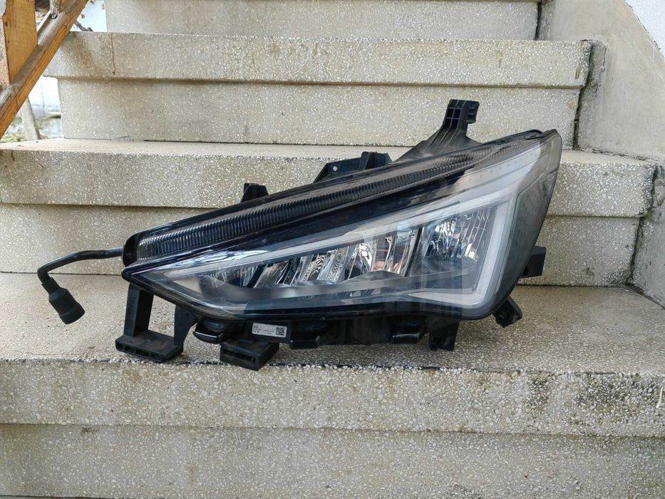 Фар Seat Cupra LED ляв/Фар Сеат Купра/ Фар Seat Leon Cupra Оригинален