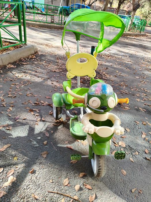 Продам детский трёхколёсный велосипед