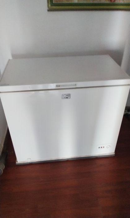 Lada frigorifica Star-Light CFM-249AP, 249 l