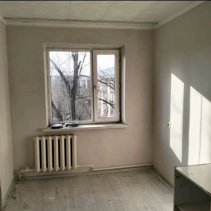 Продается кв в 1мкр 3ком на 5эт