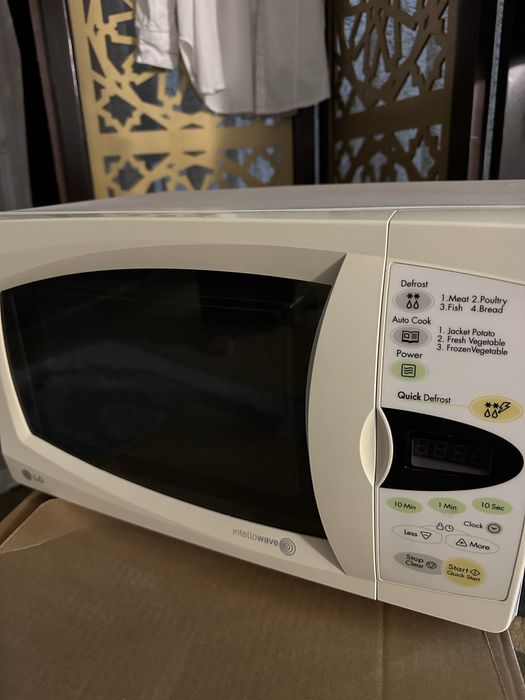 Микровалновая печь Lg