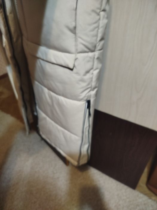 Пуховик  зима ..