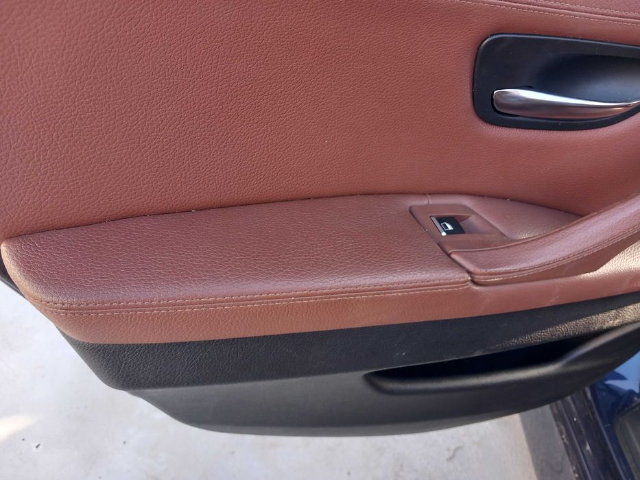 Fete usi, fata usa dreapta spate piele maro Dakota ZimtBraun BMW F10