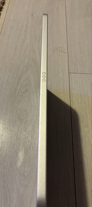iPad A16, conditie extrem de buna, rar a fost folosita, sanatatea baterieri este 100%