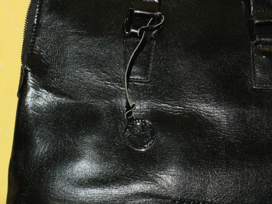 VIA VICTORIA нова бизнес чанта естествена кожа