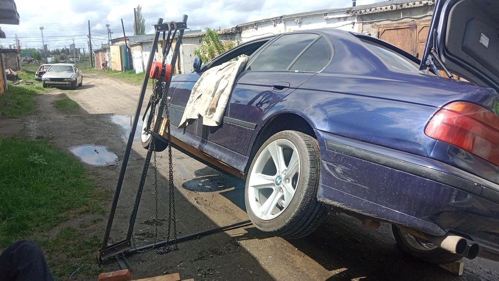 Опрокидыватель авто
