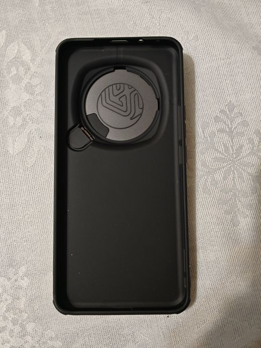 Nillkin case Honor magic 6 pro.