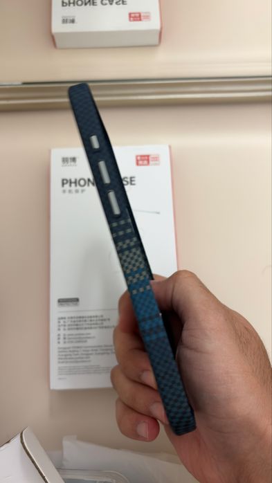 Чехол на Айфон 16 Pro Max с Magsafe