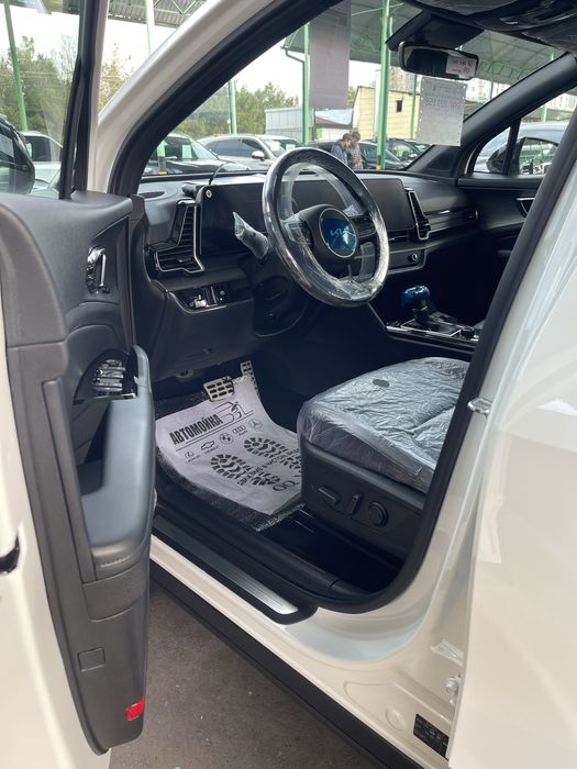 Kia Sportage  X-Line Full 2litrlini 2023 yil 20.000 yurgan