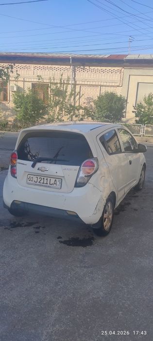 Chevrolet Spark 2010 — 3