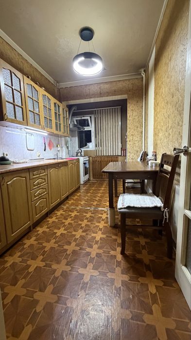 3-х комнатная квартира в центре города, С.Азимова, посольство Японии