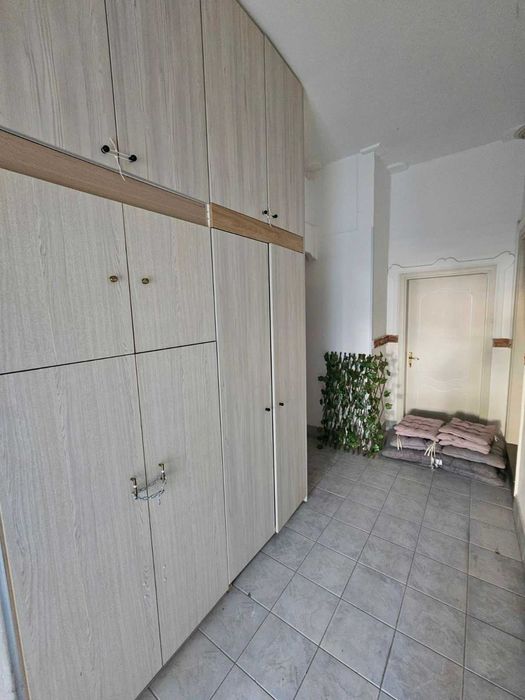 Къща 560 кв.м. - Аспровалта, Гърция