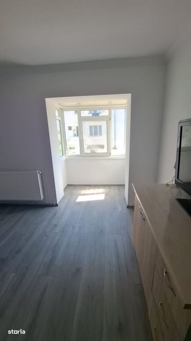 Apartament cu 2 cam Podu Roș,  Bulevardul Socola, vizavi de Giabo.