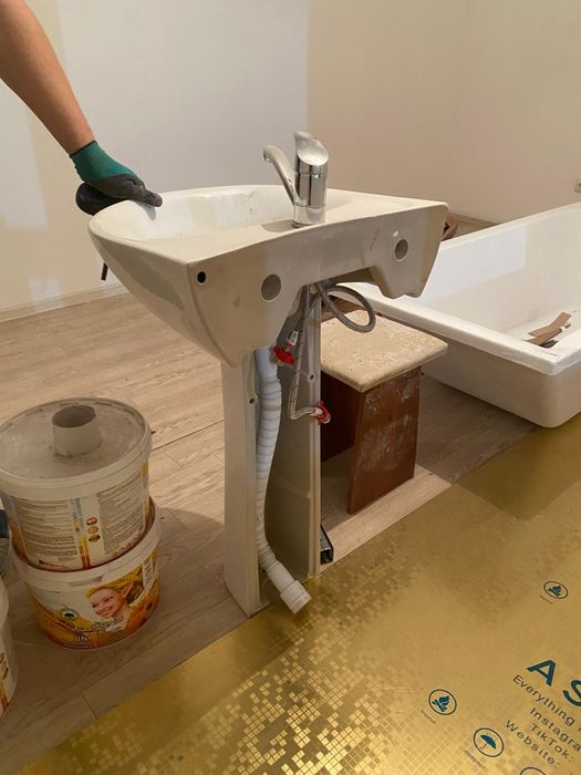 Тюльпан умывальник