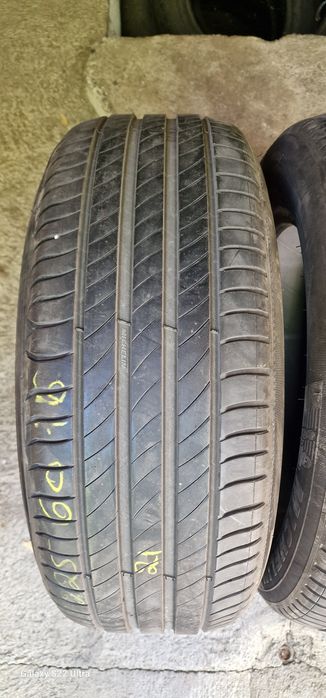 225/60/16 Michelin Primacy 4
