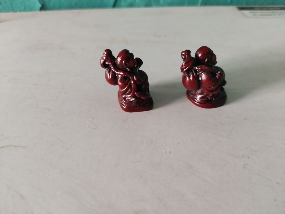 Нецки и Киндер сюрприз