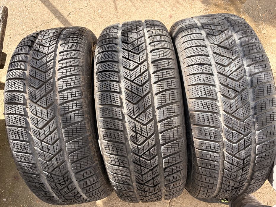 PIRELLI 235.55.18R