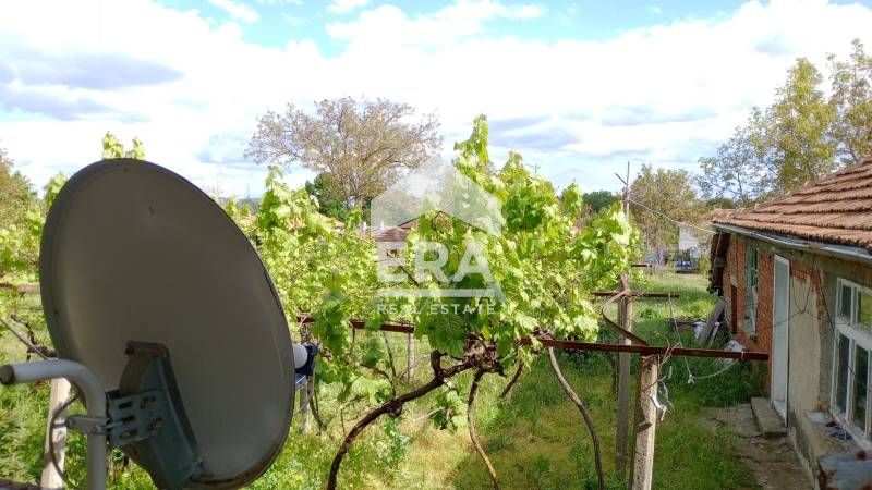 Къща в село Подвис на атрактивна цена