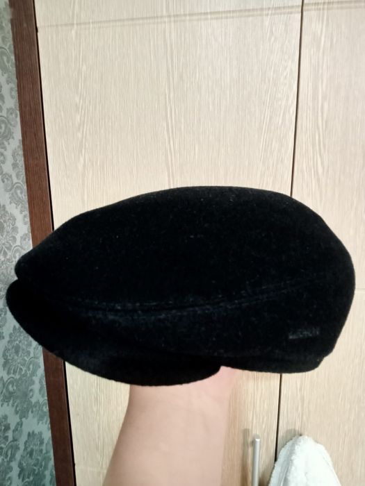 Продам кепку мужскую "леион"