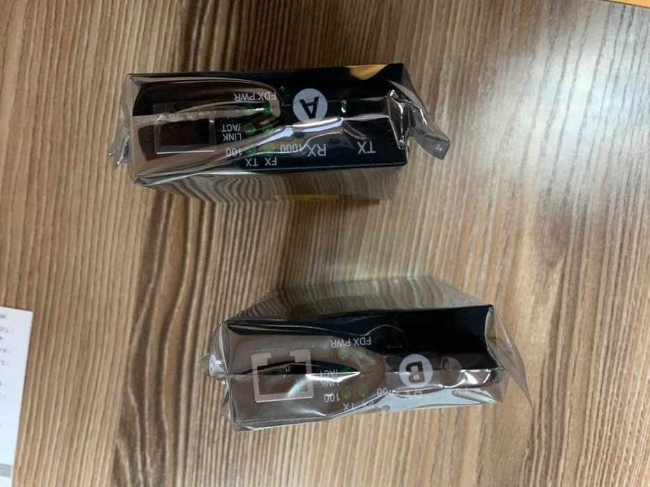 Медиаконвертер  (10/100/1000M SF-20KM Media Converter)