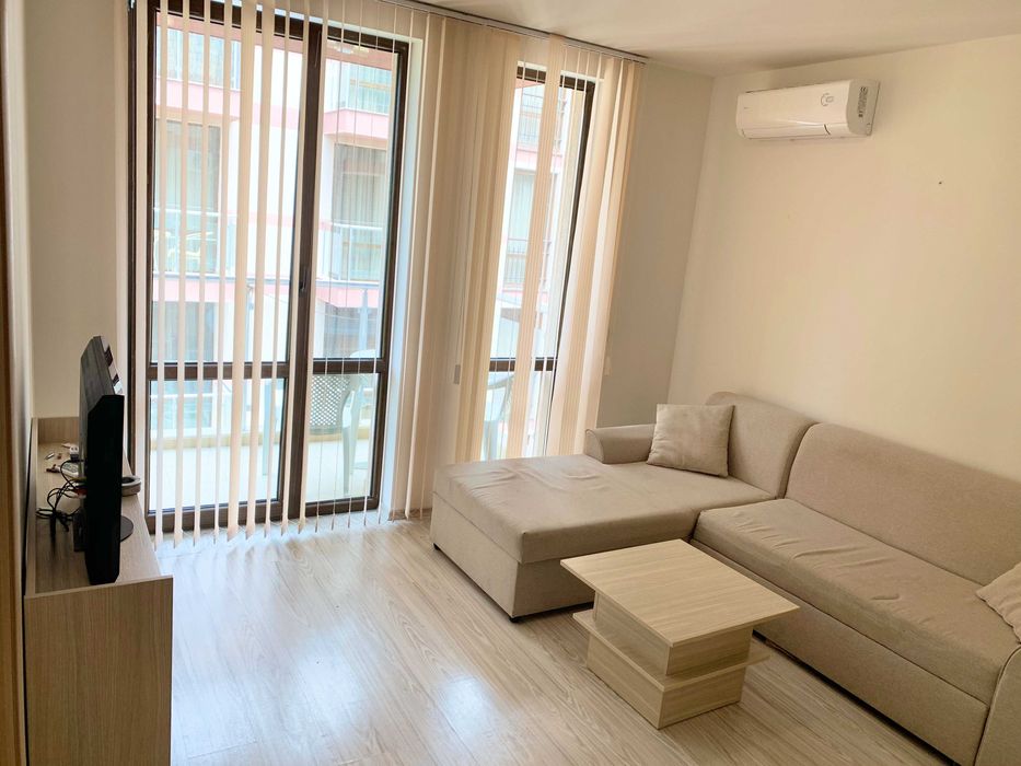 Продава се Двустаен апартамент в к.к. Слънчев бряг - 45 кв.м за 1532 €/кв.м - Снимка #1