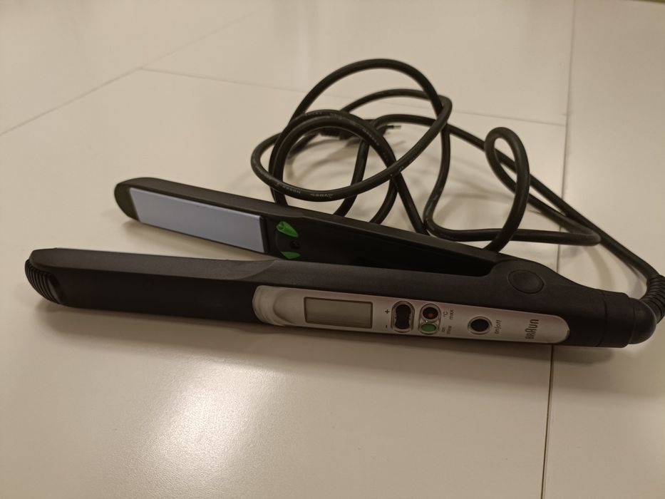 Placa de indreptat parul Braun Satinliner Ion Shine