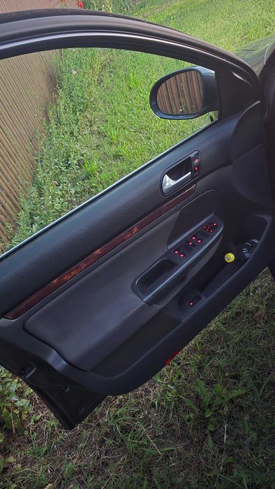 Masina auto vw jetta