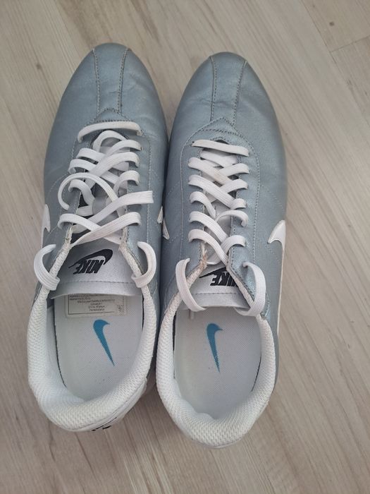 Дамски маратонки Nike Air