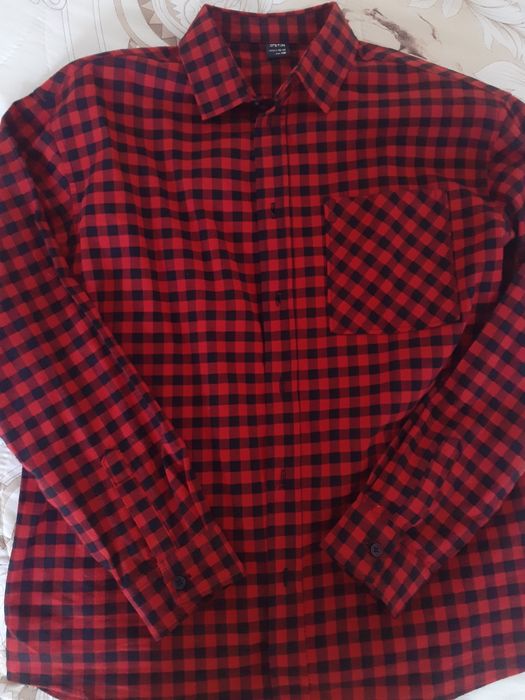 Рубашка, новая на возр.10-12лет.