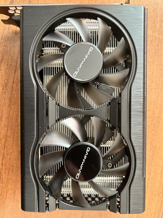 Видеокарта RTX 3050 8gb 128 bit