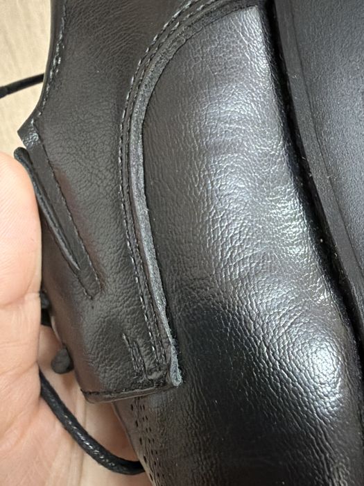Продам детские туфли