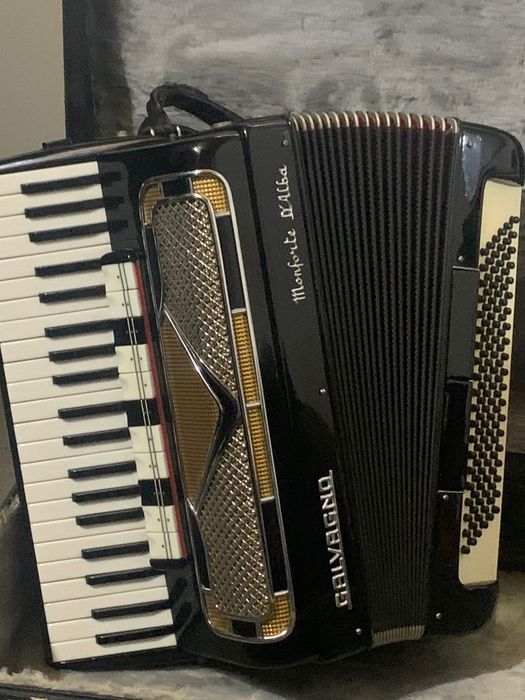 Acordeon Galvagno cu cameră 2+1 Piccolo