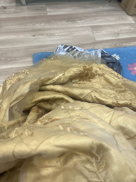 Продам шторы комплект, покрывала