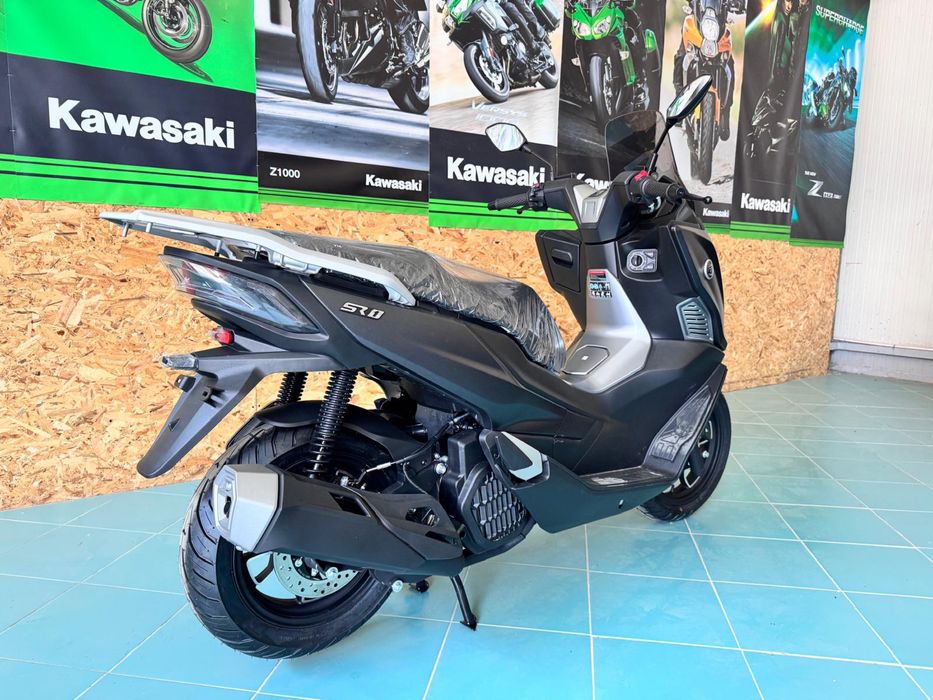 Voge sr 1, 125 abs, tcs, 2025