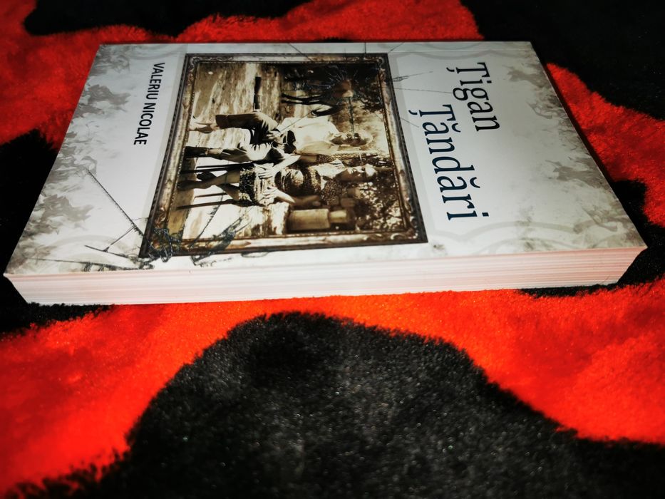 set carti Nu tot ei + Tiga-n Țăndări, Valeriu Nicolae nouă, impecabila