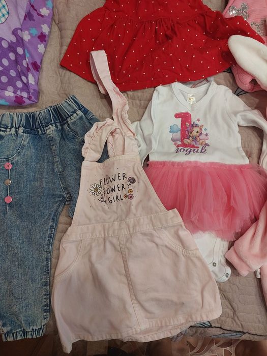 Вещи на девочку до года