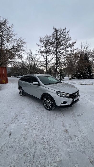 Lada Vesta Sv cross