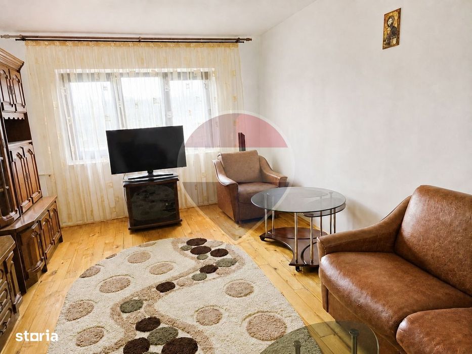 Apartament cu 2 camere de vânzare/ str Obor /Radauti