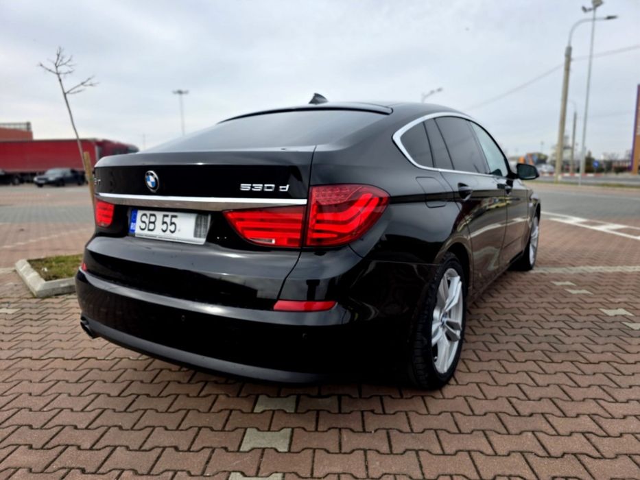 BMW 5 Series 2012 — imagine 4