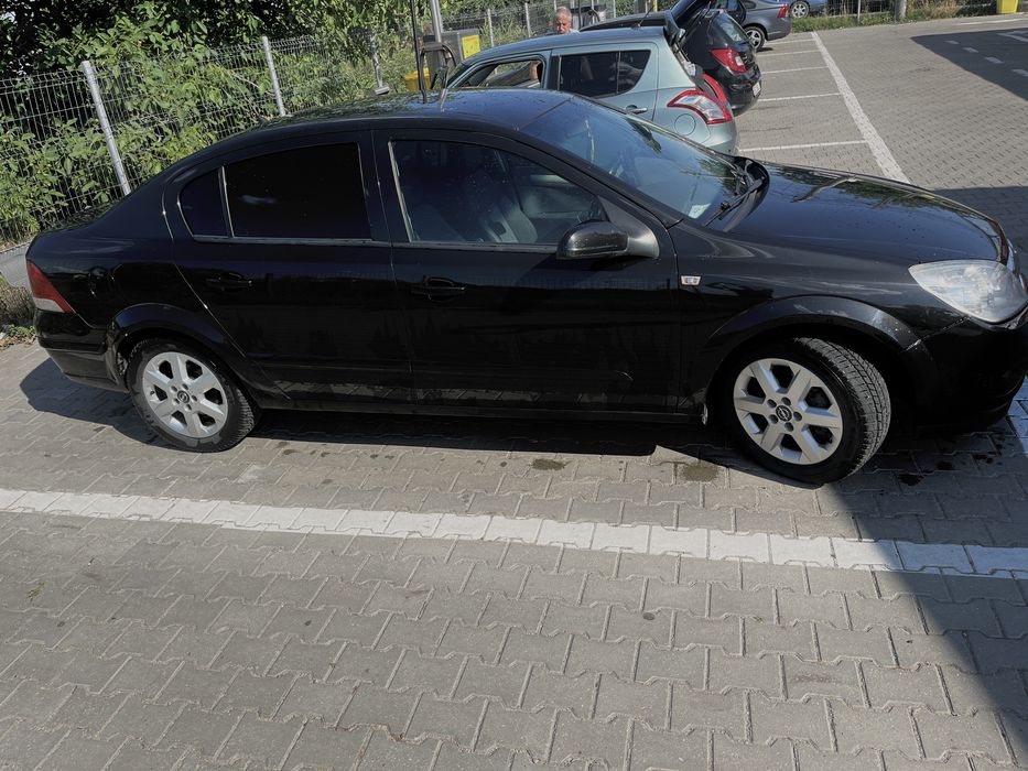 OPEL Astra 2008 — imagine 4