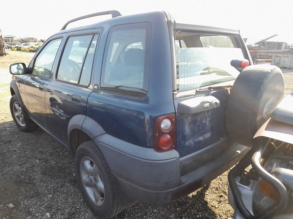 На части! Land Rover Freelander 2.0 Td4