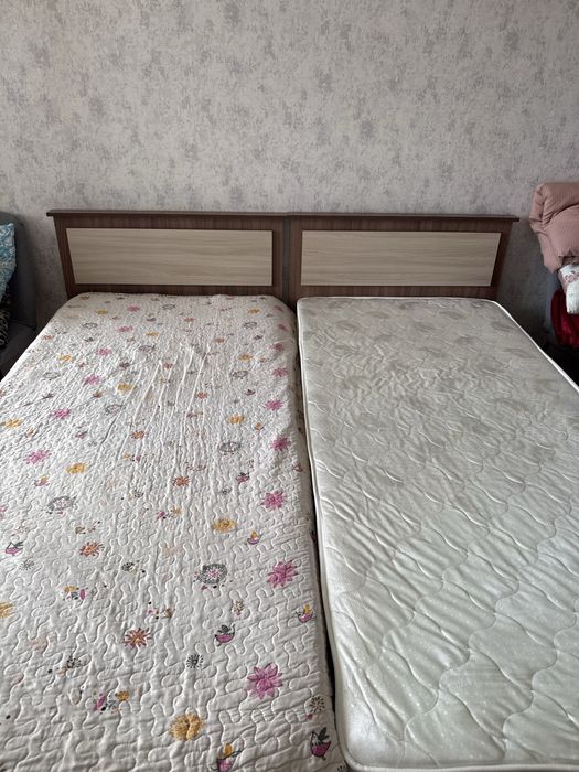 кровать односпальняя