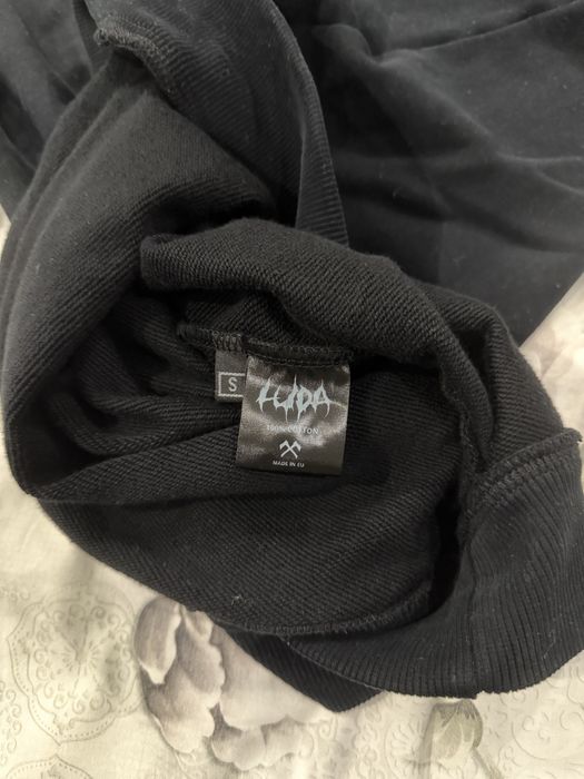 Luda суичър S.