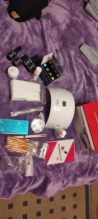 Продам набор для маникюра