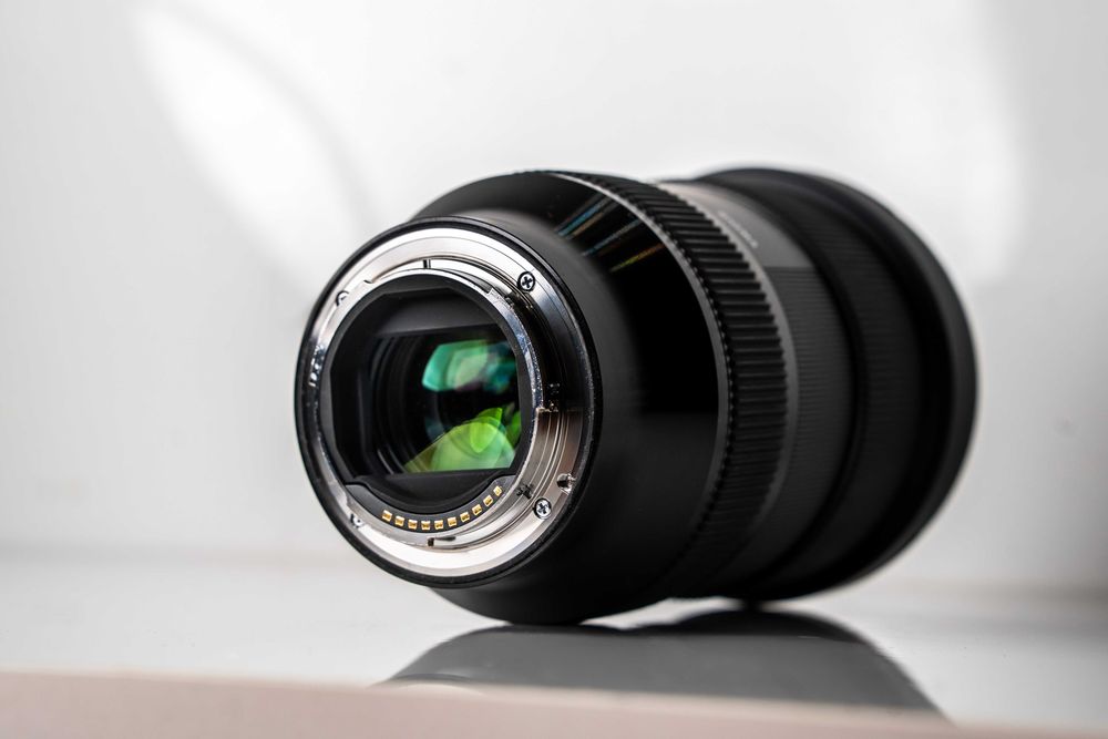 Sigma 24–70mm f/2.8 DG DN Art за Sony – пълен комплект