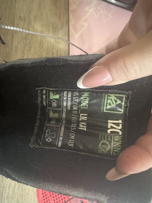 Продам комплек сноубордический