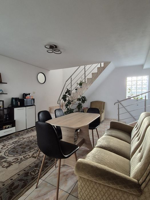 Vând casă Facultatea de Medicina