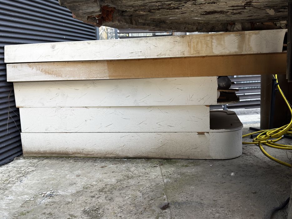 Отдам бесплатно конструции из мдф