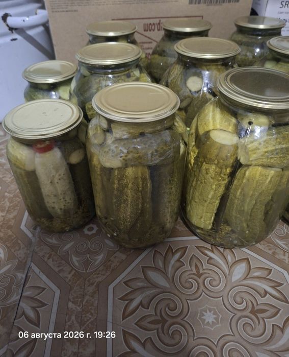 Продам огурцы и помидоры соленые