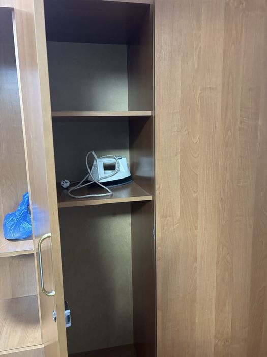 Продам комплект для прихожей